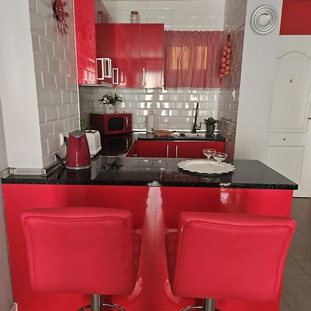 Apartamento Malaga La Bella เบนัลมาเดนา ภายนอก รูปภาพ